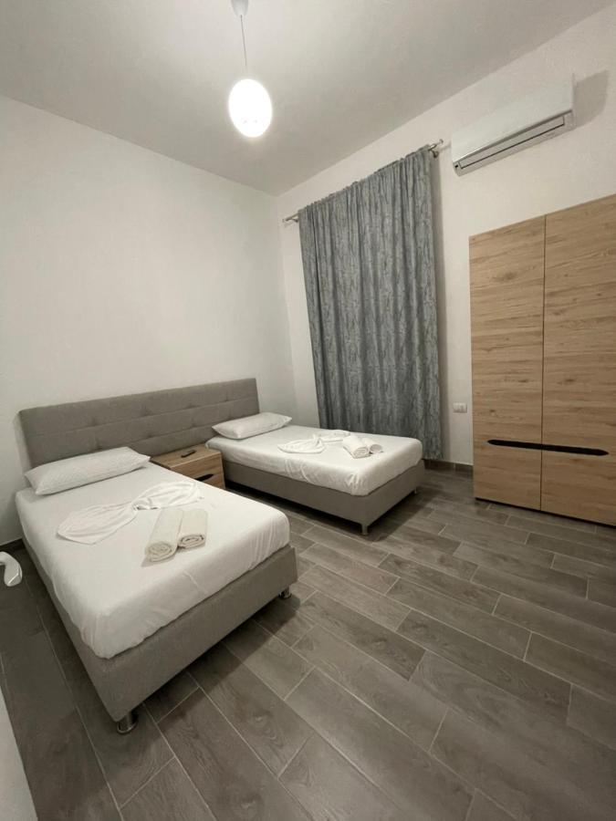 Westwood 2Bd Apartments Durrës Kültér fotó